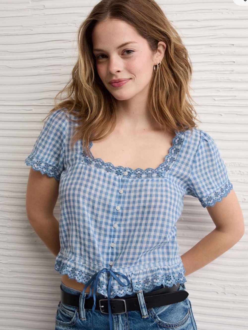 AMERICAN EAGLE OUTFITTERS MISSES SHORT SLEEVE BUTTON UP BLOUSE SIZE LARGE NWT!